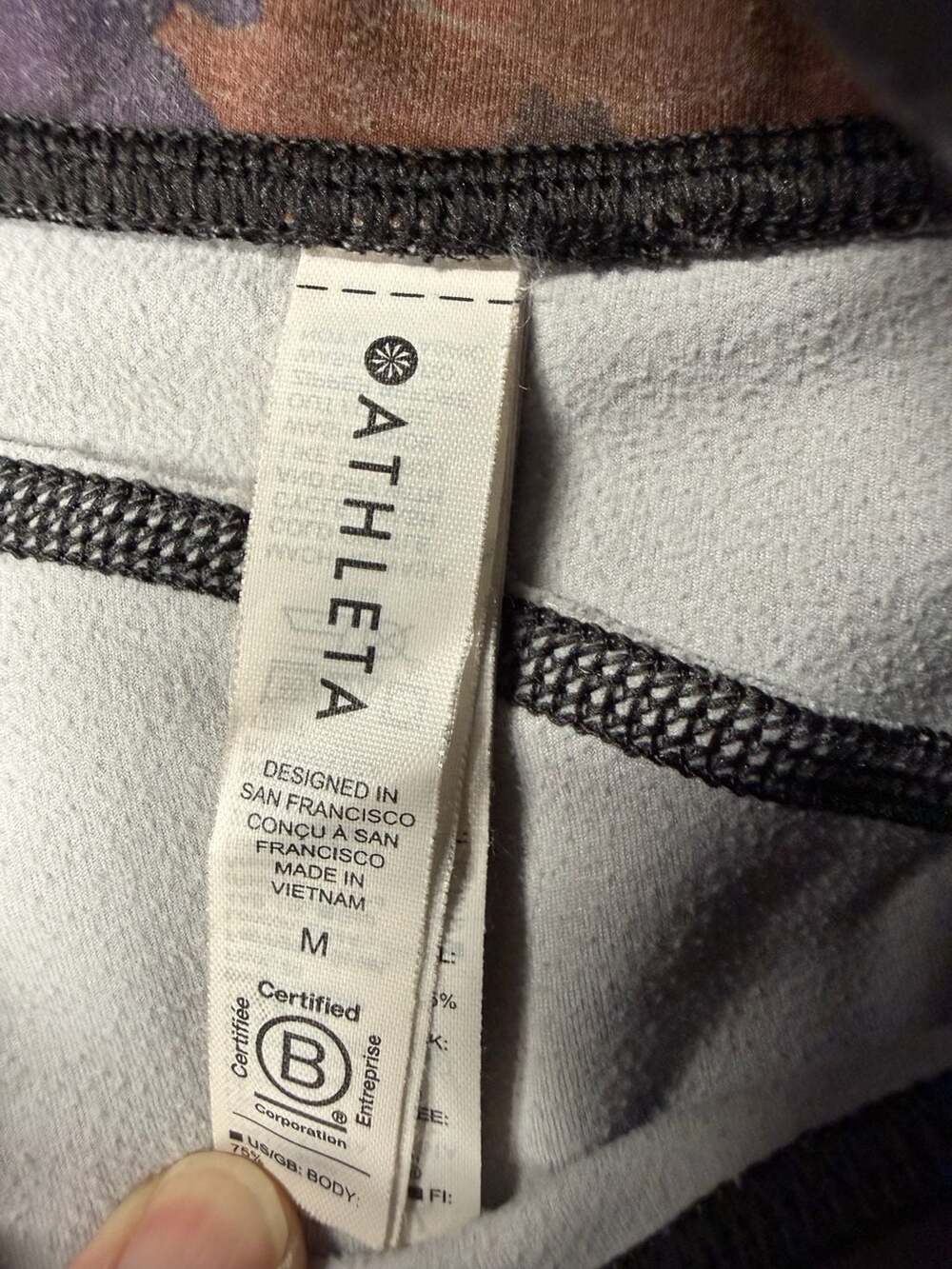 Athleta Rainier Printed Tight Leggings Floral Pattern with Zipper Pockets - Picture 4 of 10
